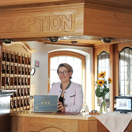 Vierjahreszeiten Guest house
