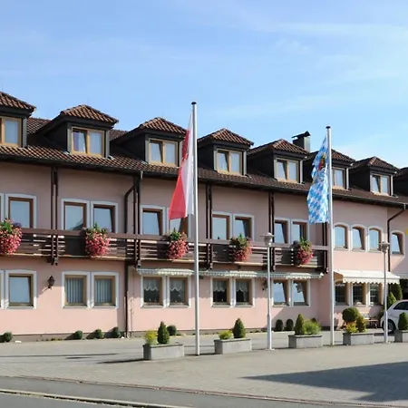 Vierjahreszeiten Vendégház Breitengüßbach