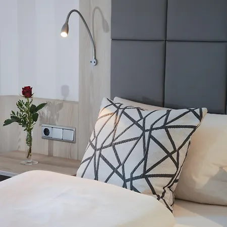 Guest house Vierjahreszeiten 3*