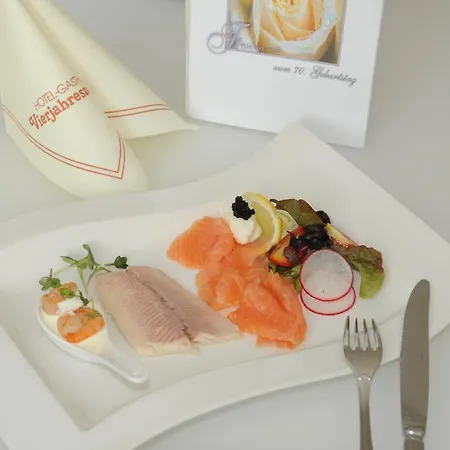 Vierjahreszeiten Guest house Breitenguessbach